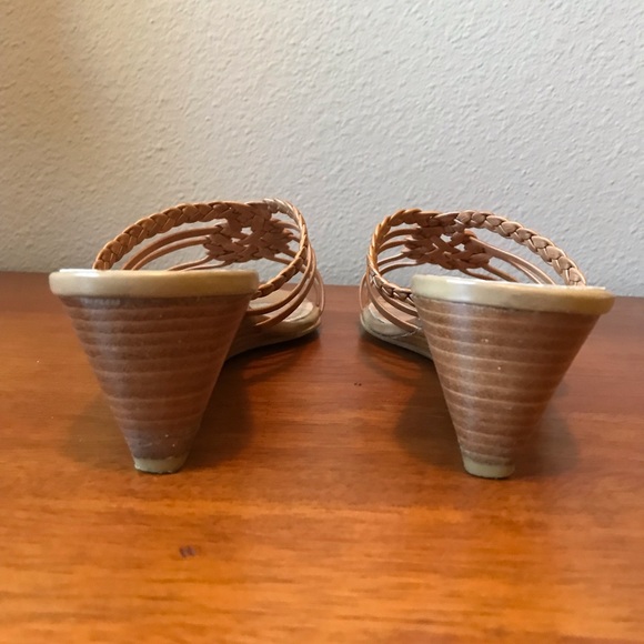 BP Tan Brown Leather Wedge Sandals Size 8.5 - Picture 8 of 13